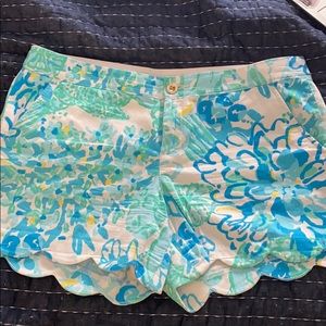 Lilly Pulitzer 5” Buttercup Shorts